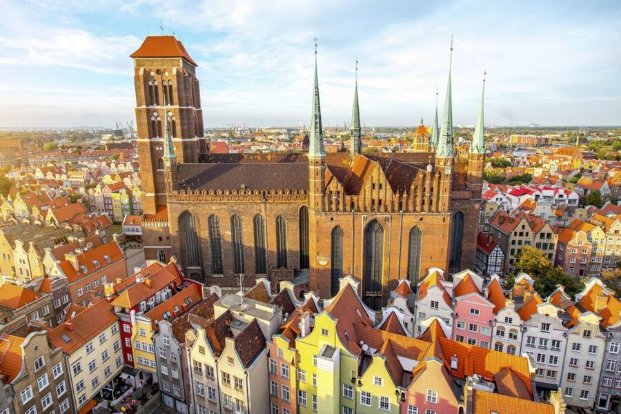 Private Tour of Gdansk Old Town for Kids and Families - Meeting at the High Gate: simple start, reserved timing, and what you need to know