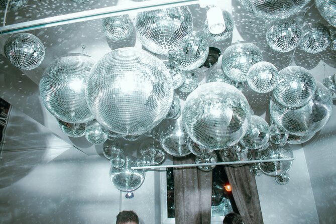 Pub Crawl + Unlimited Drinks + VIP entry + Drinking Games & Photographer - Value check: is $36.28 worth it in Kraków?