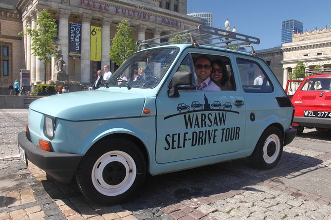 Retro Fiat Self-Drive Tour in Warsaw - Royal Castle area and the Column of King Sigismund