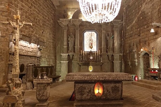 Salt Mine - Wieliczka Guided Tour - Shared Transport with Tickets from Krakow - The Chapel of St. King and the salt sculptures you will remember