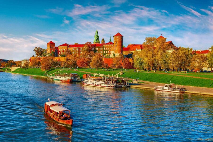 Skip-the-Line Wawel Castle Chambers Private Tour - Wawel Hill and State Rooms: what you’ll actually notice with a pro