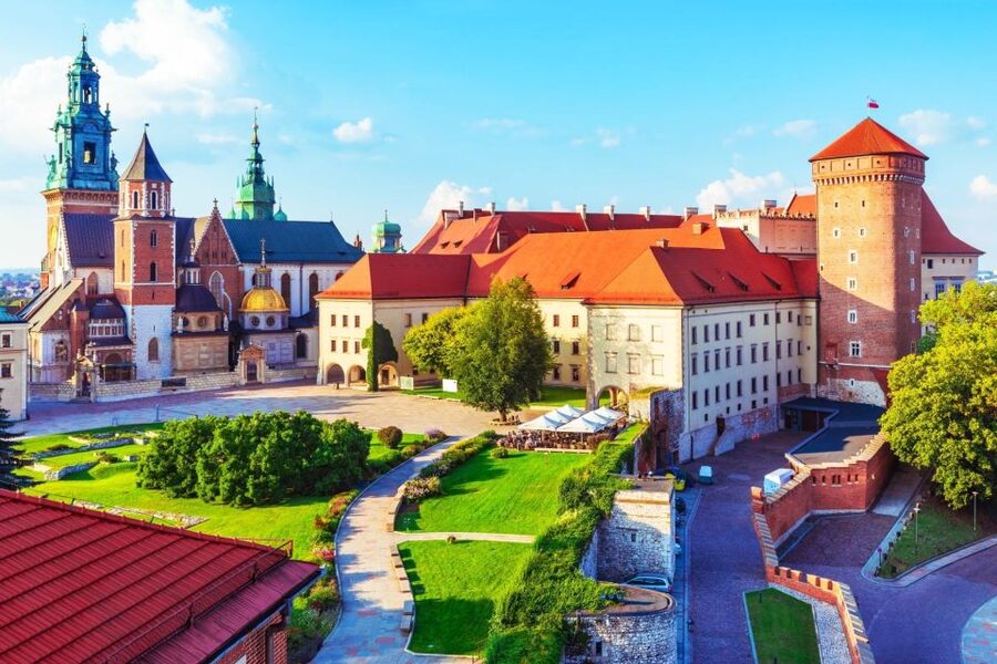 Skip-the-Line Wawel Castle Chambers Private Tour - Picking the right time slot: 2 hours vs 3 vs 4 hours
