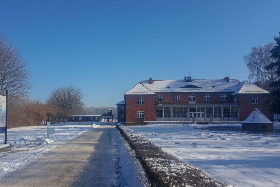 Stutthof Concentration Camp Private Tour with Transport - Getting the best value from the guide time (and why language matters)