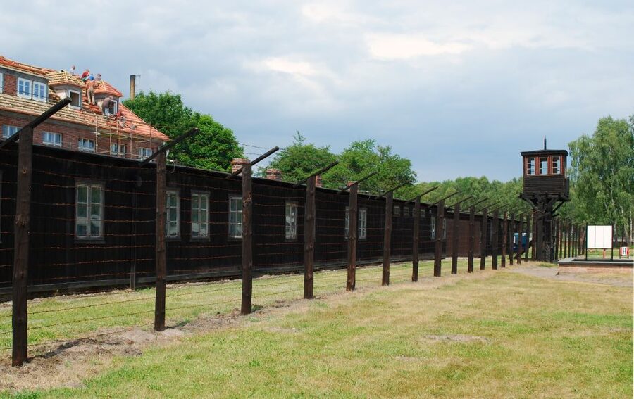 Stutthof Concentration Camp Private Tour with Transport - The Baltic Sea stop on the way back
