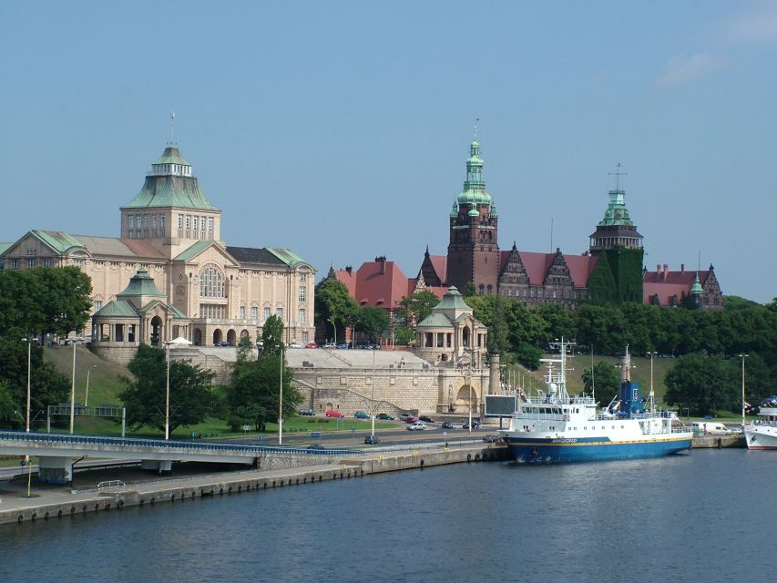 Szczecin: Medieval Old Town Private Walking Tour - Who should book this Szczecin medieval private walk