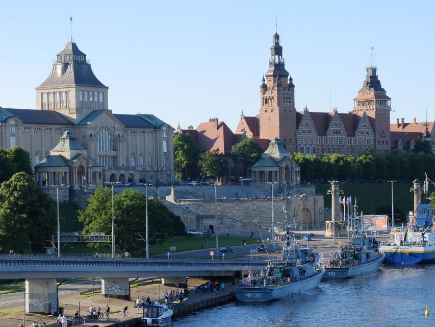 Szczecin: Old Town Highlights Private Walking Tour - Szczecin’s Orion layout and why this walk makes sense