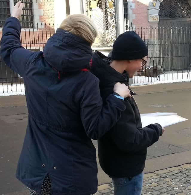Szczecin: Spy-Themed Walk & Game with Host - Start at Plac Solidarnosci: Getting Oriented Without a Full Guide