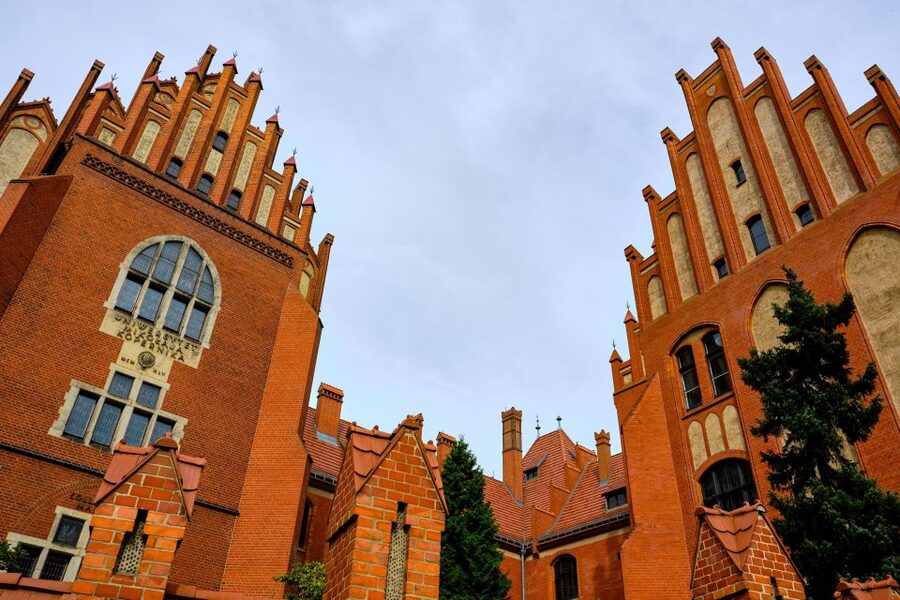 Torun: Private Walking Tour of a Medieval Town - Cathedral of SS John the Baptist and John the Evangelist