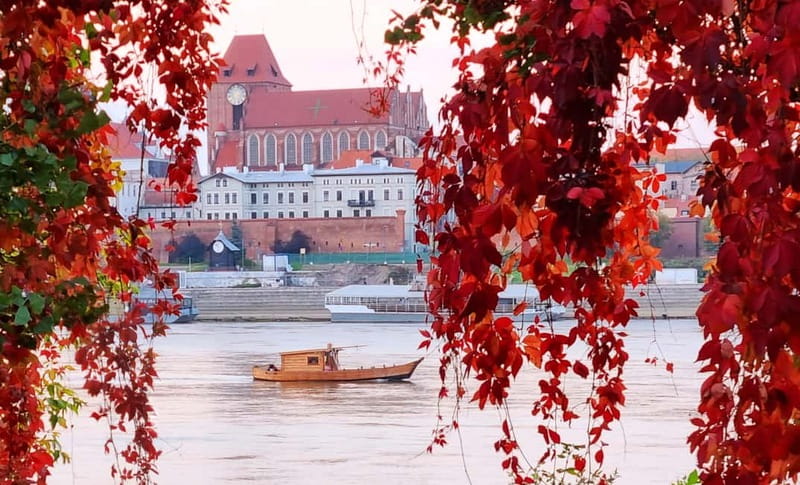 Toruń: Sightseeing Cruises on the Vistula River - Toruń From the Water: The 50-Minute Vistula View That Clicks