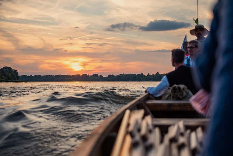 Toruń: Sunset on the Vistula From a Traditional Boat. - Why Toruń’s UNESCO skyline looks different from the Vistula
