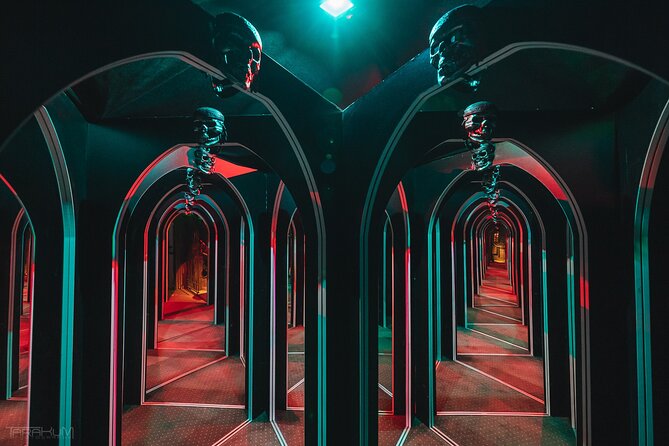 Tower of Secrets (Wax Figure Museum, Horror House and much More) - Pirates Adventure and Mirror Maze: The Best Way to Use Your 45 Minutes