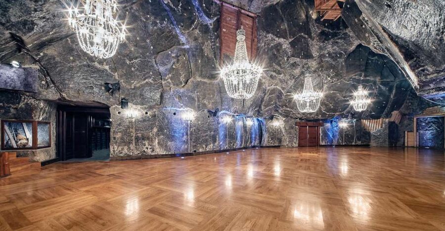 Unesco List; Wieliczka Salt Mine Half-Day Tour from Kraków - Traveling to Wieliczka: 5 hours that actually fit your Kraków day