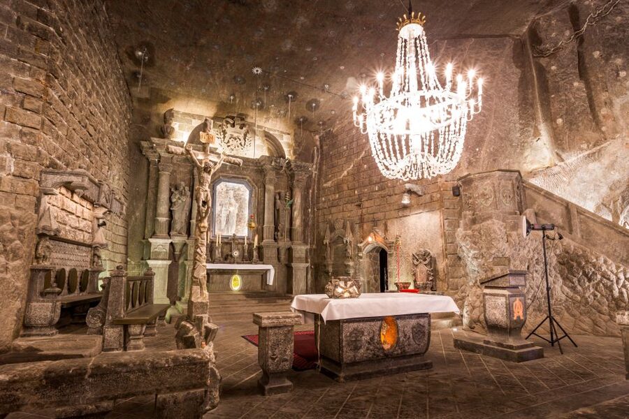 Unesco List; Wieliczka Salt Mine Half-Day Tour from Kraków - Guides and group size: the difference between a smooth day and a frustrating one