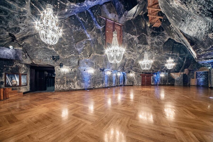 Unesco List; Wieliczka Salt Mine Half-Day Tour from Kraków - The drive from Kraków and what to expect from pickup