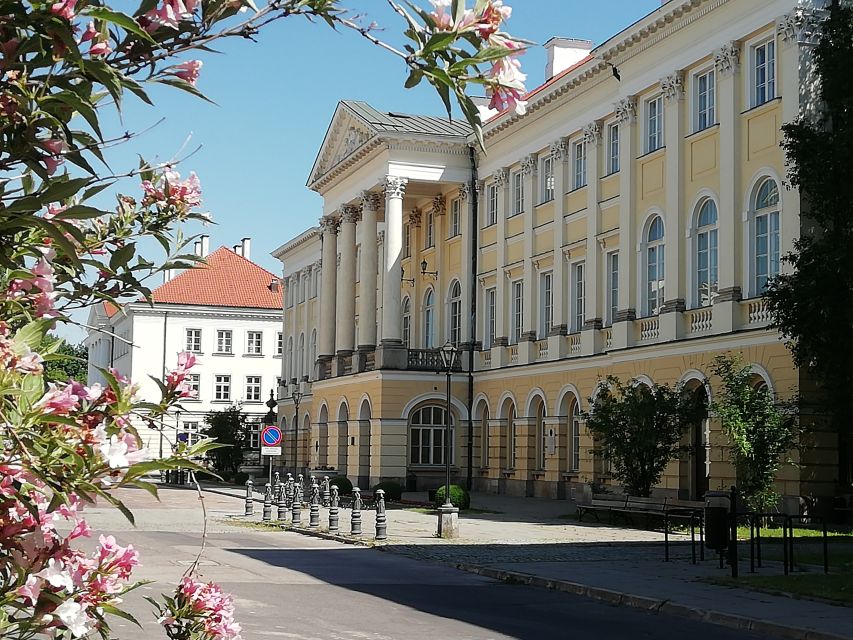 Warsaw: 2-Hour Chopin's Life Walking Tour - The guides make or break it, and this one has strong proof
