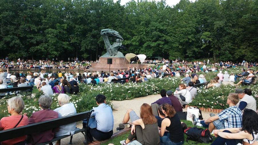 Warsaw: 2-Hour Chopin's Life Walking Tour - Radziwił Palace: when architecture supports the character study