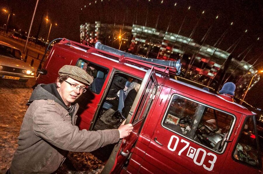 Warsaw: Evening History and Pubs Tour by Retro Minibus - Who should book this evening history and pubs tour