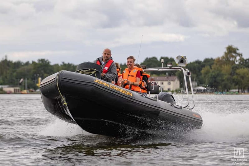 Warsaw: High-Speed Vistula River RIB Boat Adventure - Where you meet the boat and how the boarding actually feels