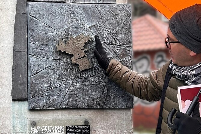 Warsaw in World War 2 Walking Tour - Stops 6 and 7: Warsaw Ghetto Wall memorial and Ogrod Krasinskich