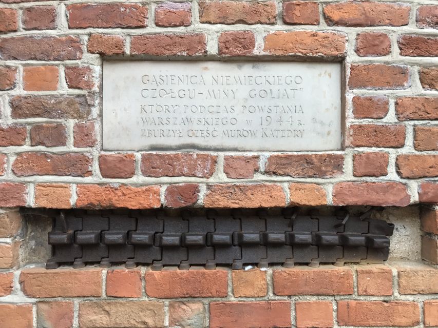 Warsaw: Old Town Guided Walking Tour - The viewing terrace: a quick panoramic reset