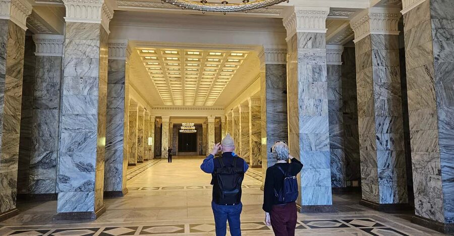 Warsaw: Palace of Culture and Science Guided Tour - Practical tips so your 90 minutes feel worth it