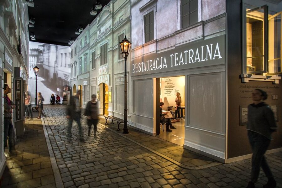 Warsaw: POLIN Museum of the History of Polish Jews Ticket - Key things you’ll notice right away