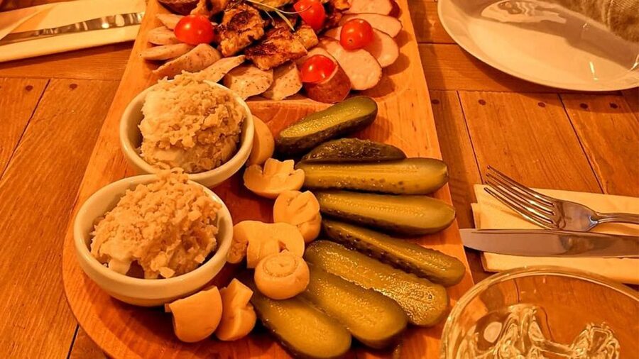 Warsaw: Polish Food Tour - How the Guide Changes the Experience (and Why Names Pop Up)