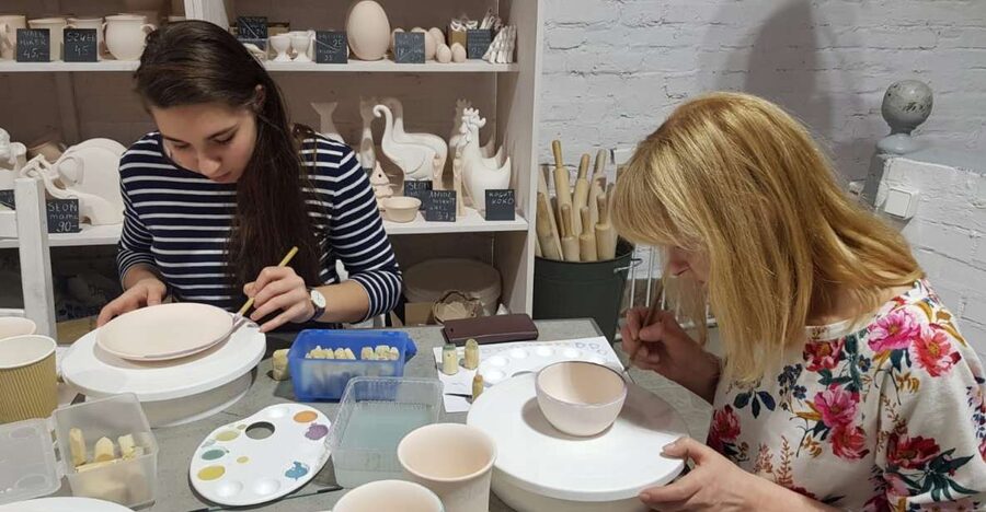 Warsaw: Pottery Decorating Ceramic Workshop - Coffee or Tea While You Create