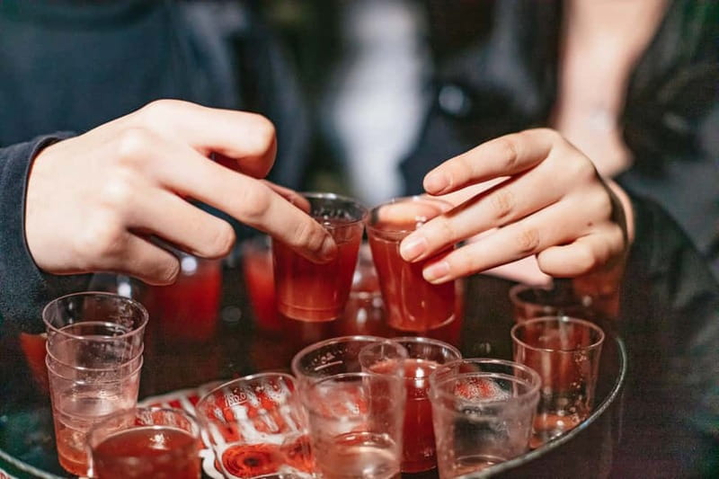 Warsaw: Pub Crawl with Optional 1-Hour Open Bar - The VIP Club Ending: No Lines, More Dancing