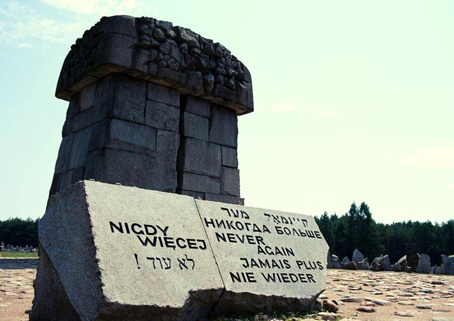 Warsaw: Small-Group Tour to Treblinka Extermination Camp - Walking the ruins of the penal labor camp