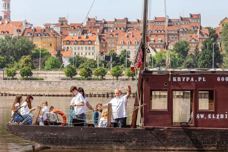 Warsaw: Traditional Galar Cruise on The Vistula River - The 54-minute route: what you see at each Vistula stop