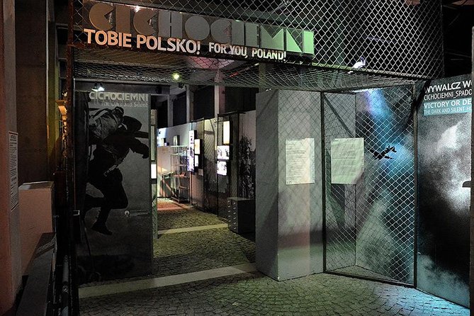 Warsaw Uprising Museum (1944) + POLIN Museum : SMALL GROUP /inc. Pick-up/ - Price and value: when $114.28 makes sense