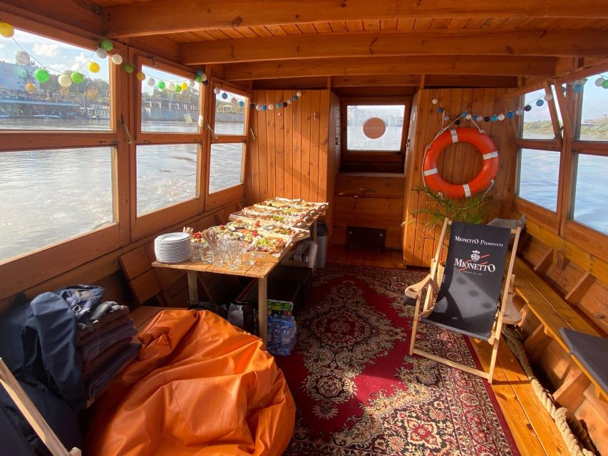 Warsaw: Vistula Cruise - The 55-Minute Route That Turns Warsaw Into a Water Story
