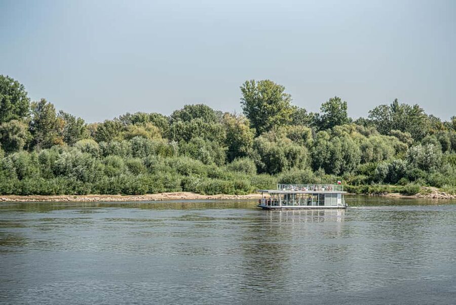 Warsaw: Vistula River Public Cruise on iBarka - Why this iBarka cruise is more than a scenic ride