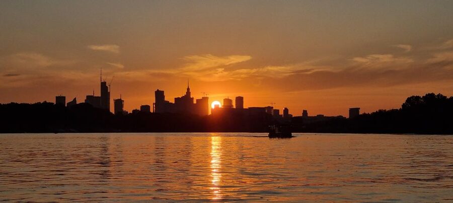 Warsaw: Vistula River Sunset Cruise with Welcome Drink - Why This Warsaw Vistula Sunset Cruise Feels Like a Real Escape