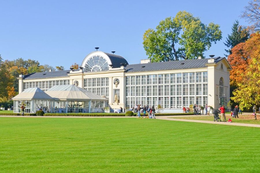 Warsaw: Warsaw Historical Group Tour with Pickup & Drop-Off - Key things that make this tour worth your time