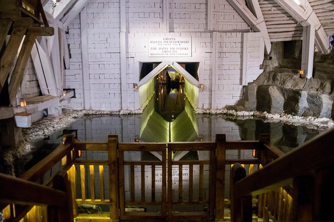Wieliczka Salt Mine Guided Tour Skip the Line Ticket - Norbert’s Tour Style: Why Small-Group Guidance Matters
