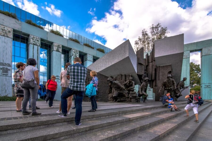 World War 2 in Warsaw walking tour in English - Warsaw WWII in Real Streets, Not Just in Photos