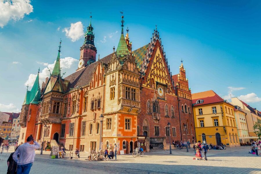 Wroclaw: 2-Hour Private Guided Tour by Electric Car - The River Sections: Piasek Island, Piasek Bridge, and Cathedral Island
