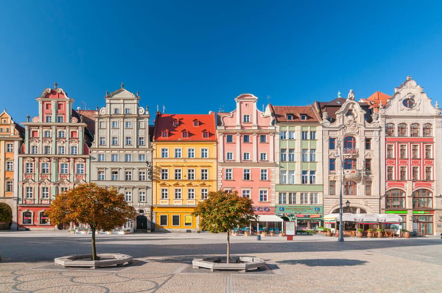 Wroclaw: Guided City Walk in Spanish - Price and value: what $24 buys you in a Spanish guided walk