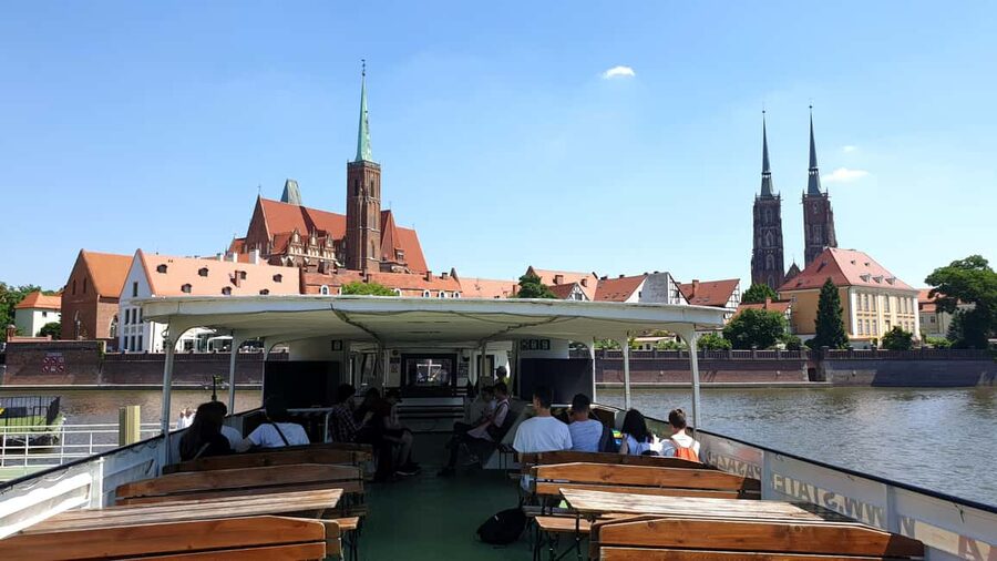 Wrocław: Short City Guided-Walk and Boat-Cruise (2 h) - Key highlights to look for