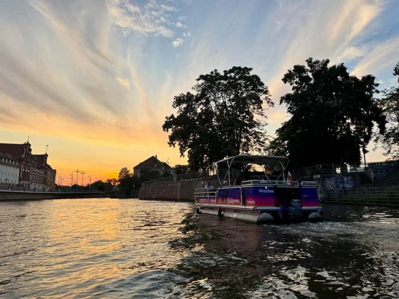 Wroclaw: Ticket for Old Town Boat Cruise - The Covered 12-Passenger Boat, and Why Small-Group Sightseeing Feels Better