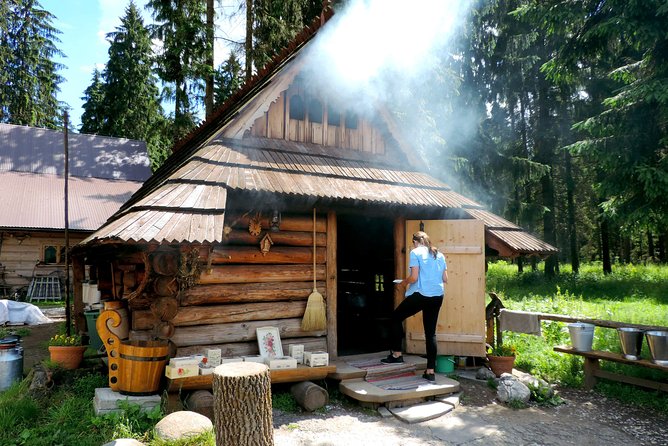 Zakopane, Tatra Mountains w/ Gubalowka Funicular tour from Krakow - Gubałówka funicular: the included ticket and what it really buys you